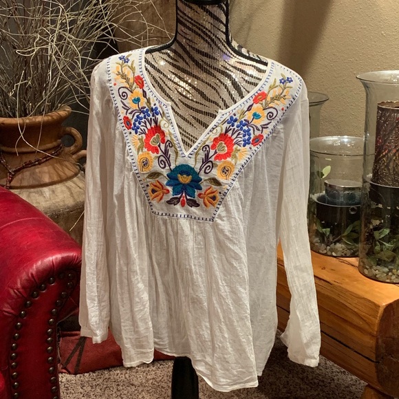Merona Tops - Embroidered flowy top Merona Tops - Embroidered flowy top